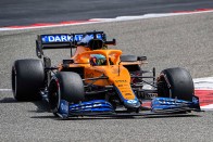 F1: Homokvihar a teszten, Verstappen az élen 19