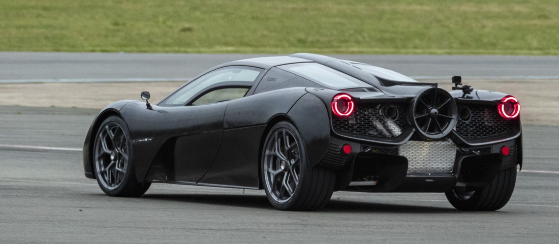 Már tesztelik a világ legkülönlegesebb szupersportkocsiját