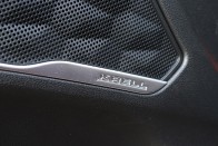Családi mindenes, hihetetlen fogyasztással – Hyundai Santa Fe 79
