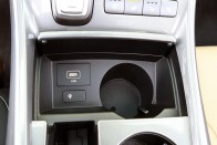 Családi mindenes, hihetetlen fogyasztással – Hyundai Santa Fe 94