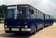 Ez a busz egy villamosnyi embert tud elszállítani 3 Ez a busz egy villamosnyi embert tud elszállítani 3