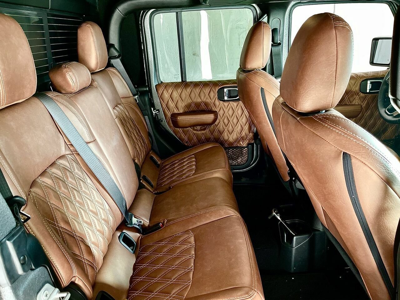 Baltaeső, bilincs, pokol, a sátán maga 750 lovon 2 | Vezess Baltaeső, bilincs, pokol, a sátán maga 750 lovon 2