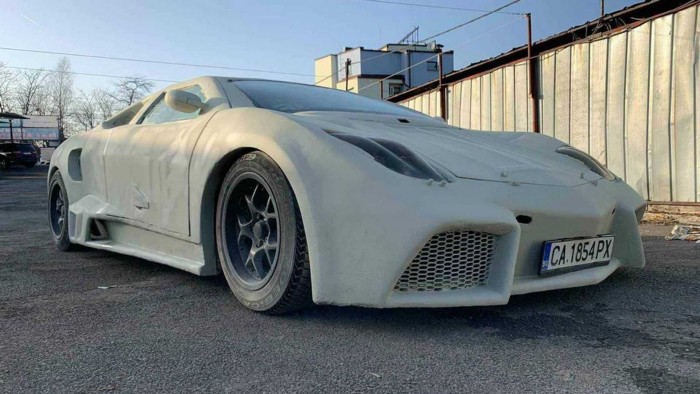 Pokoli rém ez a balkáni Lamborghini-koppintás, ráadásul drága is 2 | Vezess Pokoli rém ez a balkáni Lamborghini-koppintás, ráadásul drága is 2