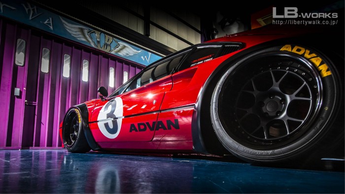 A Liberty Walk kezelésbe vett egy Ferrari 308 GTB-t, és ide most kell egy felkiáltójel! 1