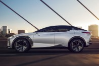 Izgalmasnak ígérkezik a Lexus villanytanulmánya 47