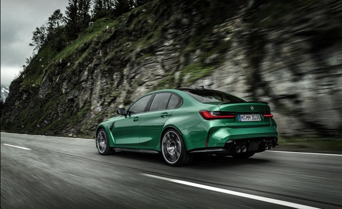 Valaki máris összezúzott egy új BMW M3 Competitiont 2 Valaki máris összezúzott egy új BMW M3 Competitiont 2