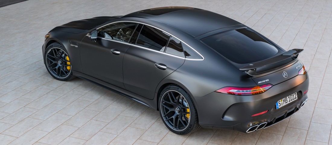 A legsportosabb Mercedes is hibridre vált