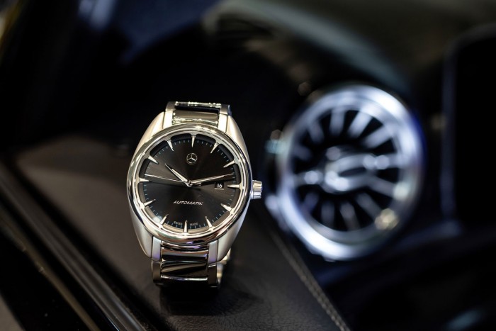 Volt már a csuklódon Suzuki? És Merci? 11