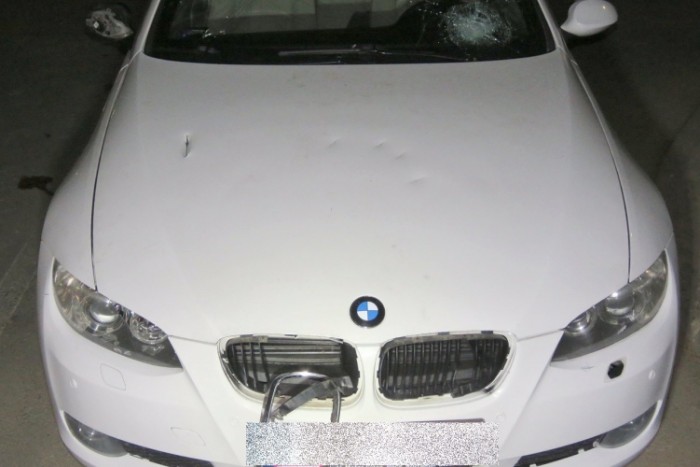 Vetélytársa BMW-jét verte szét egy nő Kaposváron