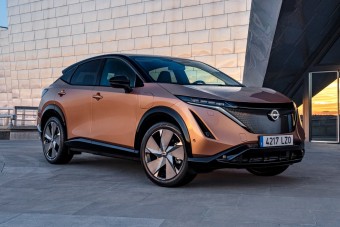 Különleges színekben érkezik a Nissan Ariya