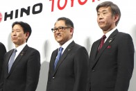 Önvezető öko-teherautókat fejleszt a Toyota és az Isuzu 5