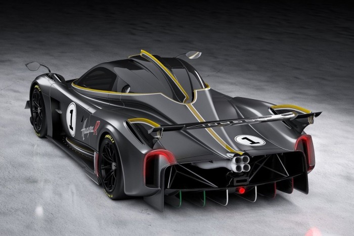 Félelmetes tudású versenyautó a Paganitól 6