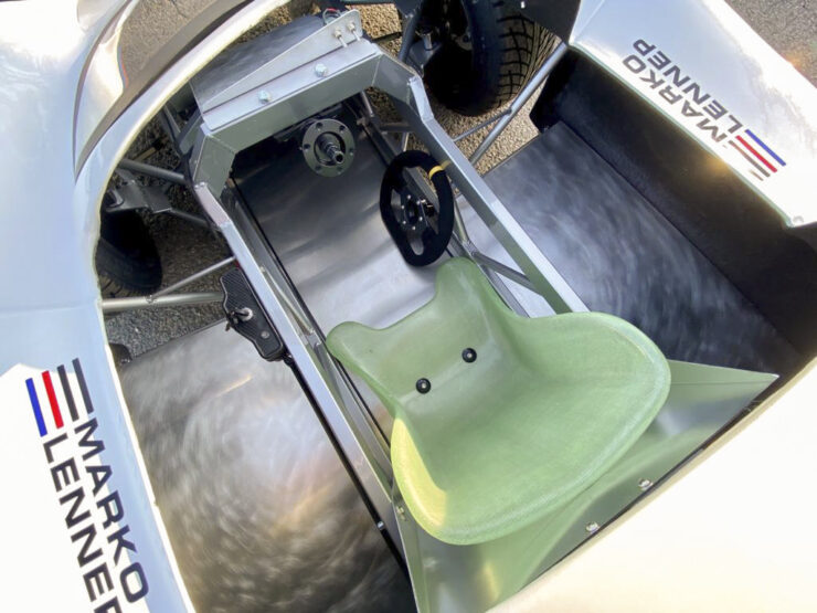 Egy életveszélyes legendát idéz meg ez a különleges gokart 4