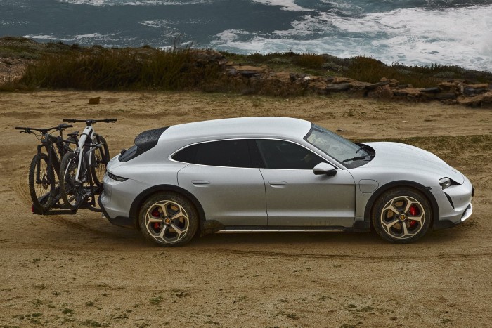 Ezek most Magyarország legerősebb autói 8