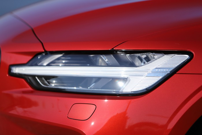 Volvo, ami unalmas kasztnival is izgalmas  – Volvo S60 B3 teszt 14