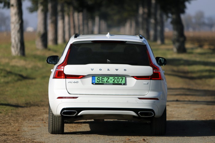 Méretes Volvo, papíron szerény étvággyal 13