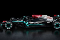 F1: Látványos változás a Mercedes új autóján 2