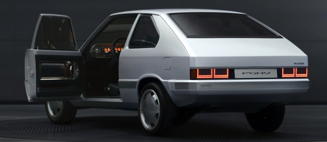 Újraalkotta legelső típusát a Hyundai