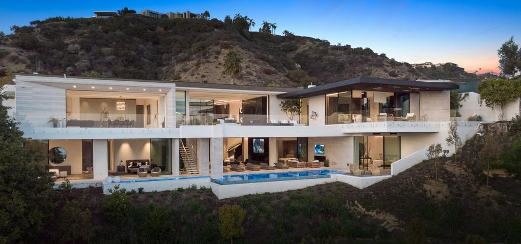 Drágasága miatt bitcoinban kérik a luxusvilla árát