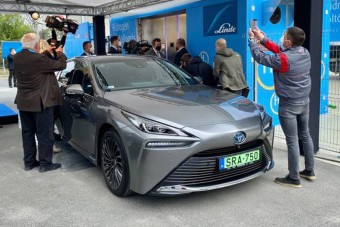 Átadták Magyarország első hidrogénkútját