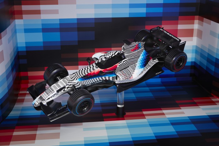 Elkészült az első F1-es art car 4