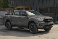 Két új életmód-verzióval bővít a Ford Ranger 30