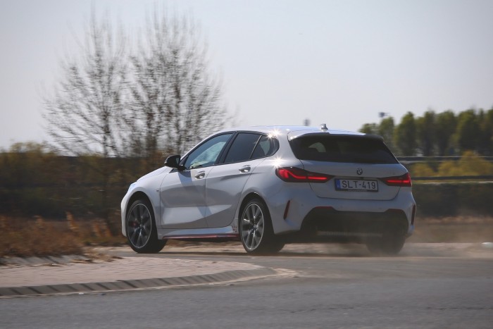 Erős kompaktnak jó lesz – BMW 128ti 15 | Vezess Erős kompaktnak jó lesz – BMW 128ti 15