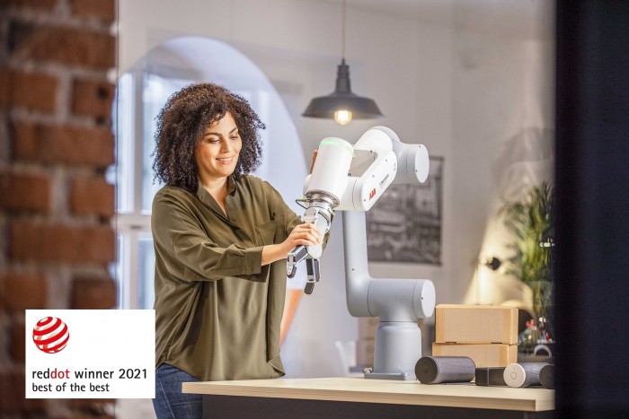 Szépségéért díjazták a robotot 2