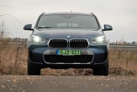 Nicsak, egy hibrid, amit élvezet vezetni – BMW X2 xDrive25e 3