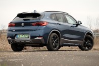 Nicsak, egy hibrid, amit élvezet vezetni – BMW X2 xDrive25e 53