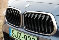 Nicsak, egy hibrid, amit élvezet vezetni – BMW X2 xDrive25e 55