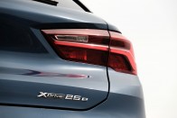 Nicsak, egy hibrid, amit élvezet vezetni – BMW X2 xDrive25e 63