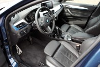 Nicsak, egy hibrid, amit élvezet vezetni – BMW X2 xDrive25e 65