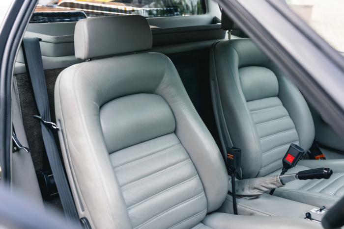 Tömény exhibicionizmus ez a 80-as évekbeli Ferrari 10