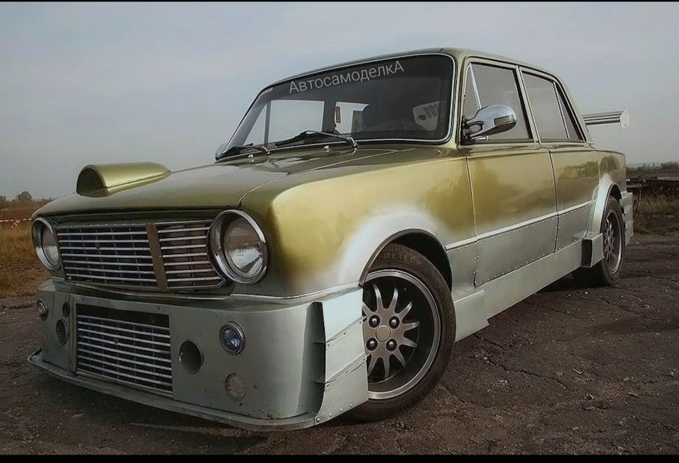 A borzasztó tuning fájdalmasan vicces darabjai Ladától a Volkswagenig 1 A borzasztó tuning fájdalmasan vicces darabjai Ladától a Volkswagenig 1