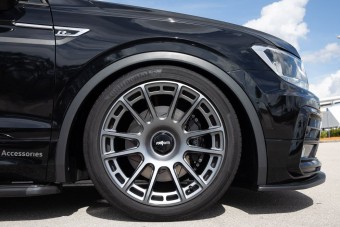 Ültetett sportkocsit faragtak a Volkswagen kompakt szabadidőjárművéből