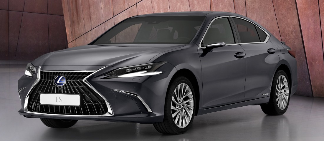 Lexus ES 2021 modellfrissítés – videók