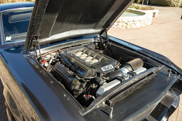 Lopnánk ezt az épített Eleanort 8