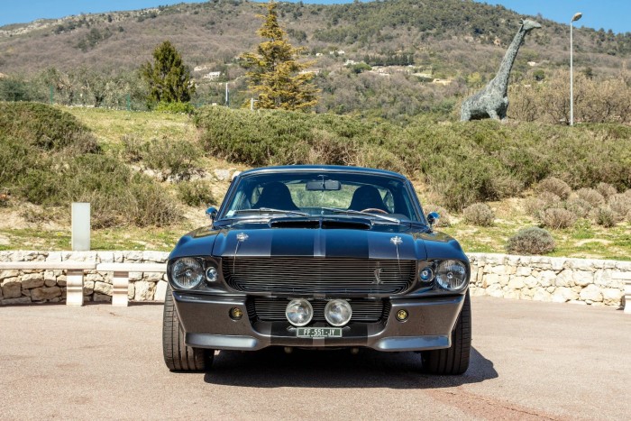 Lopnánk ezt az épített Eleanort 13