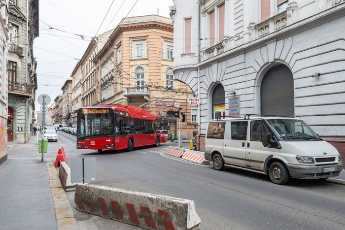 Harcot indít a szabálytalanul parkolók ellen a BKK