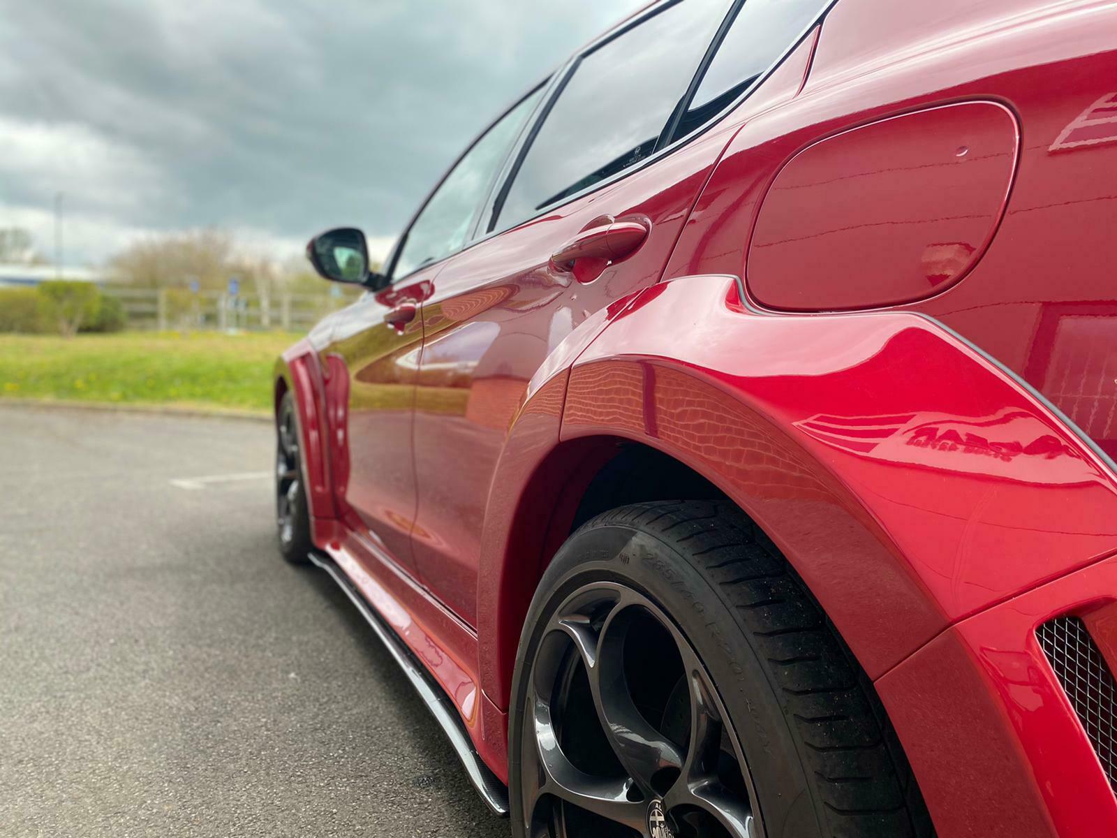 Fából vaskarika ez a 600 lóerősre húzott, ültetett, szélesített Alfa Romeo Stelvio 5