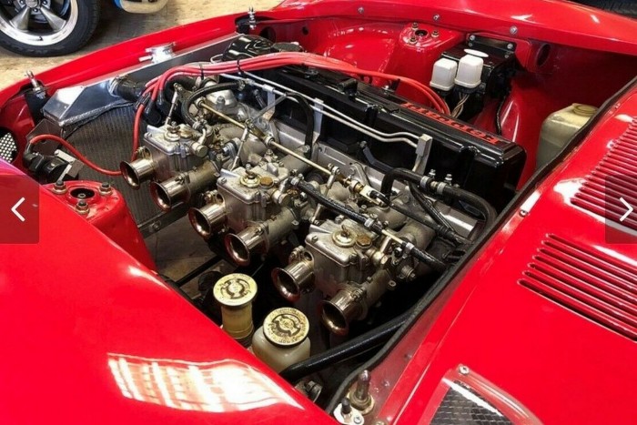 Kéne egy Ferrari, ami igazából Nissan? 7