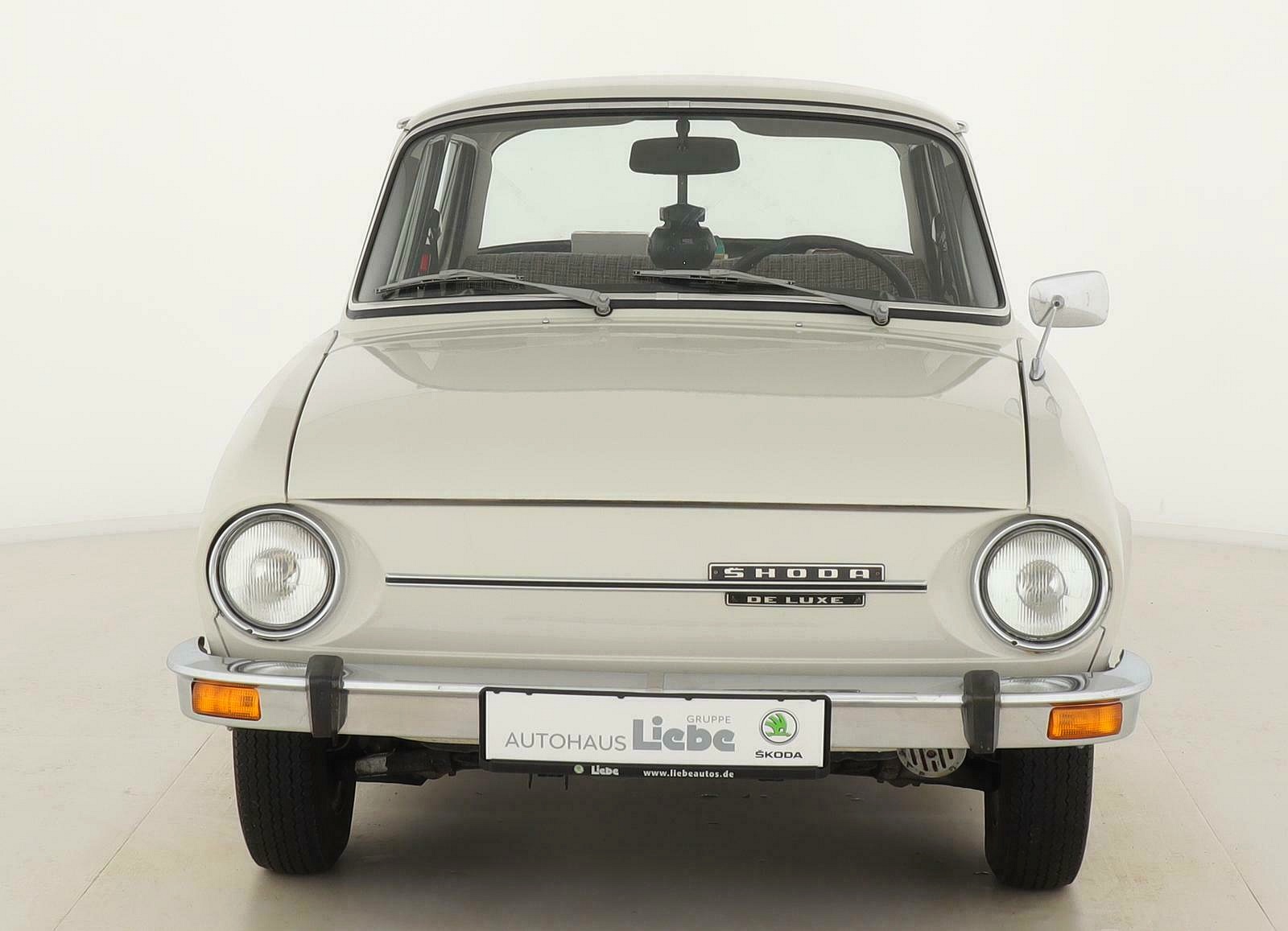 Ez a makulátlan Skoda 110L egyenesen a hetvenes évekbe repít vissza 2