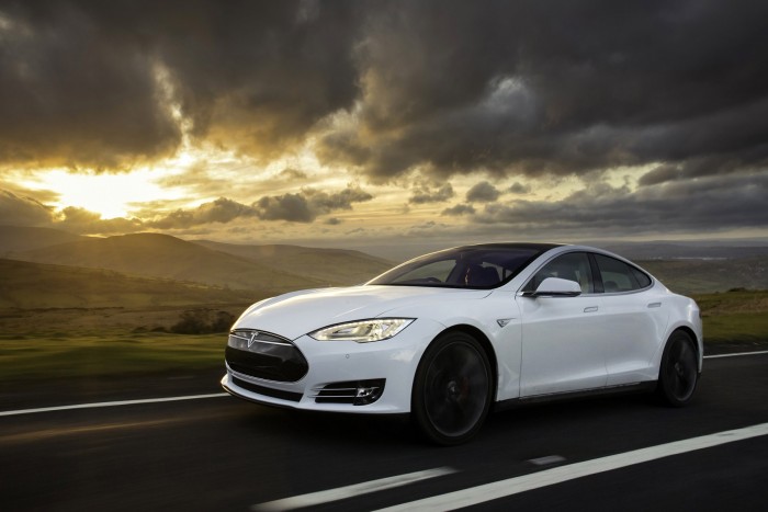 Porsche-Tesla-rangadó: kínos vereség 1 Porsche-Tesla-rangadó: kínos vereség 1