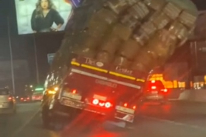 Felborul vagy sem? Várjuk a tippeket!