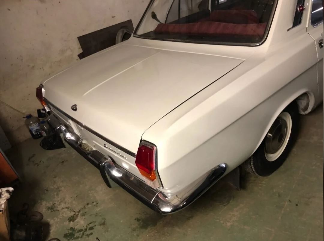 Megér 11 milliót ez a makulátlan, szinte semennyit nem futott Volga? 4