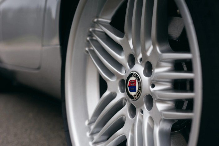 Gondoltad volna, hogy 40 milliót ér most egy ilyen BMW? 7