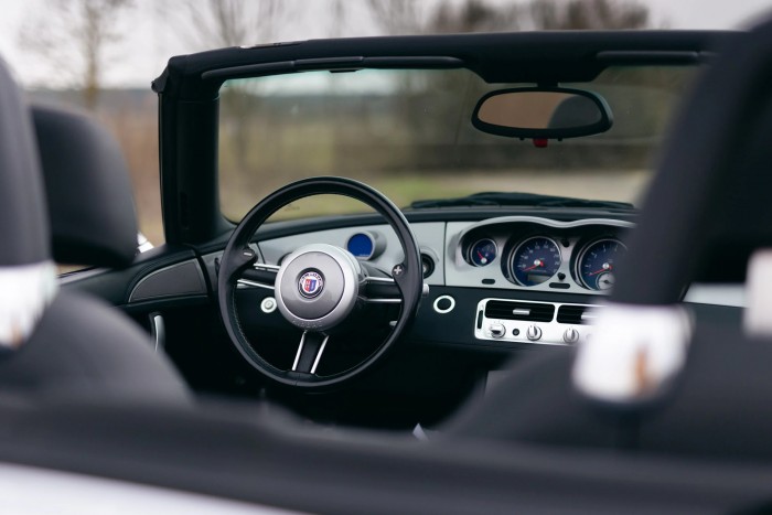 Gondoltad volna, hogy 40 milliót ér most egy ilyen BMW? 6