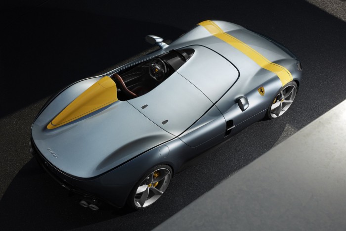 A lehető legritkább és legdrágább Ferrarit vette meg Ronaldo 1