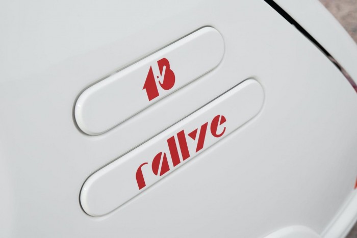 Tiszta vezetési élmény a 205 Rallye 9